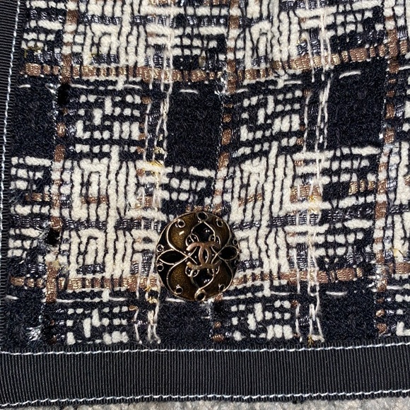 CHANEL blazer - Picture 5 of 8